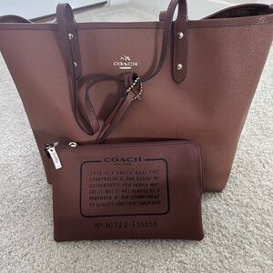 Coach Reversible Brown Pebbled Leather Tote with Matching Pouch